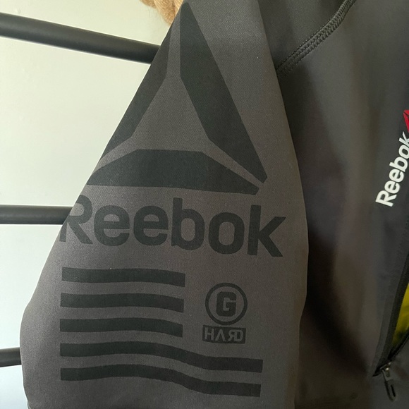 Reebok Coal Hexawarm sweatshirt SZ: S - Picture 3 of 7